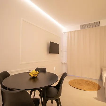 Breathe Apartments By Concept Flats Valencia Exterior photo